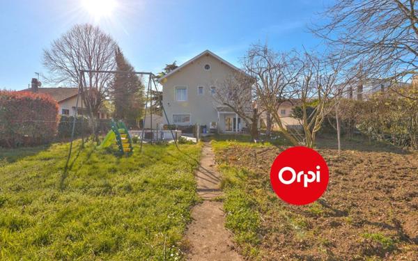 Maison à vendre    6 pièces •  Saint-Priest