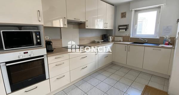 Location Appartement meublé 3 pièces 63 m² - Vannes 56000