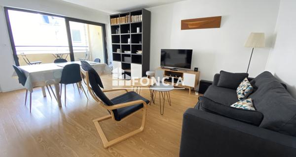 Location Appartement meublé 3 pièces 63 m² - Vannes 56000