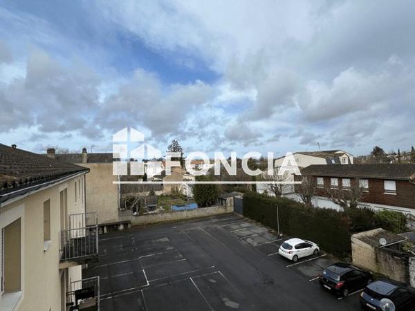 Location Appartement 2 pièces 39.21 m² - 40 BIS ROUTE DE GENCAY Poitiers 86000