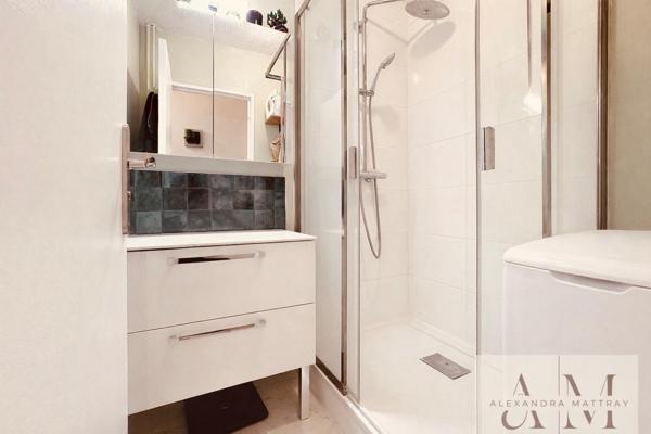 Appartement 72 m2 clé en main au pied du Tramway Arrêt Mairie du Bouscat