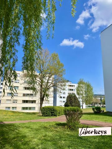 Appartement lumineux avec ascenseur, parking et cave – À Champigneulles, à deux pas de Nancy