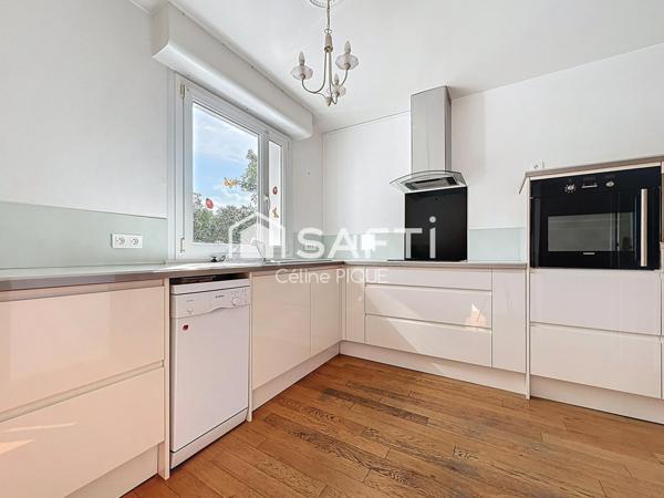 Grand appartement de 4 pièces