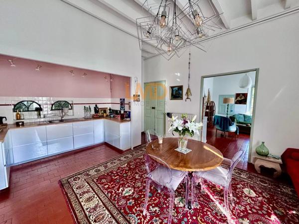 Maison + Terrasse + Lumineux + Calme + Piscine + Jardin