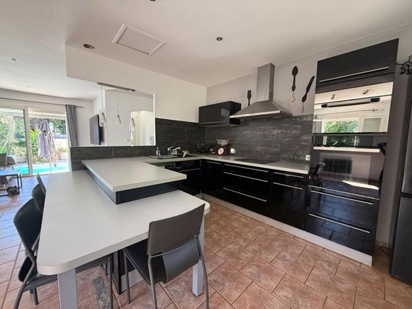 Maison 4 chambre avec piscine