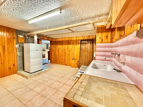 Maison avec sous-sol , situé à Saint Jean De Braye, 6 pièces, surface au sol 130m².