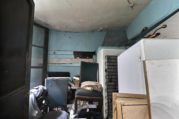 Vaste bâtisse de caractère début du XXème siècle Maisons Laffitte 10 pièce(s) 200 m2, cour intérieure, cave voutée !