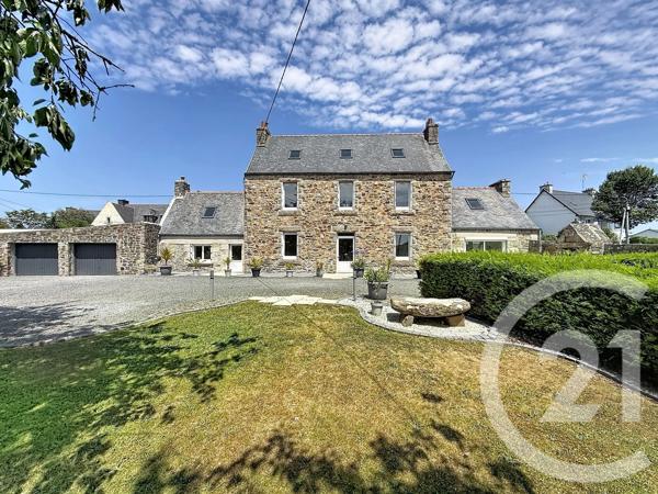 Maison à vendre  5 pièces - 166,66 m 2   PLOUBEZRE  - 22
