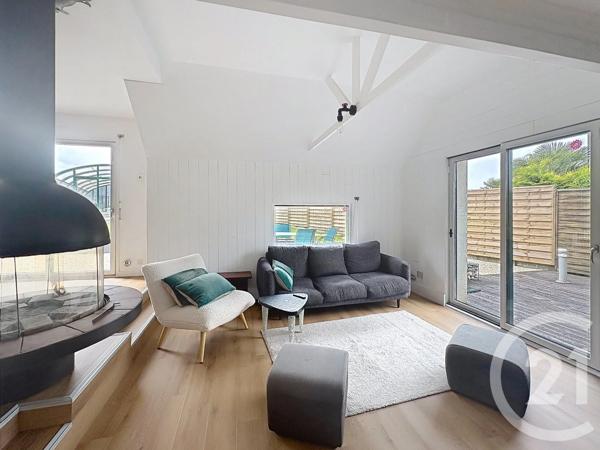 Maison à vendre  5 pièces - 166,66 m 2   PLOUBEZRE  - 22