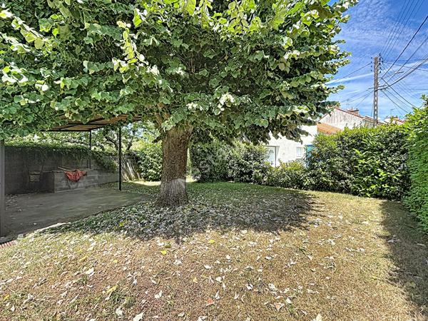 Maison à vendre à Rezé - secteur Trocardière 4 pièces, 3 chambres, très bon état
