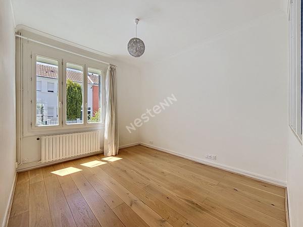 Maison à vendre à Rezé - secteur Trocardière 4 pièces, 3 chambres, très bon état