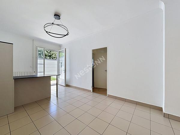 Maison à vendre à Rezé - secteur Trocardière 4 pièces, 3 chambres, très bon état