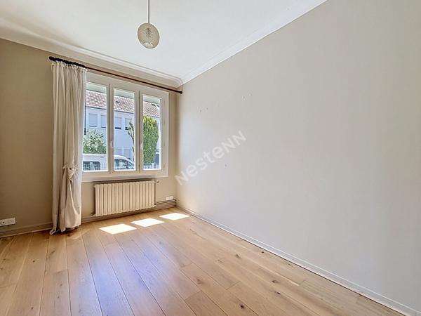 Maison à vendre à Rezé - secteur Trocardière 4 pièces, 3 chambres, très bon état