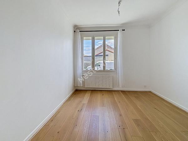 Maison à vendre à Rezé - secteur Trocardière 4 pièces, 3 chambres, très bon état