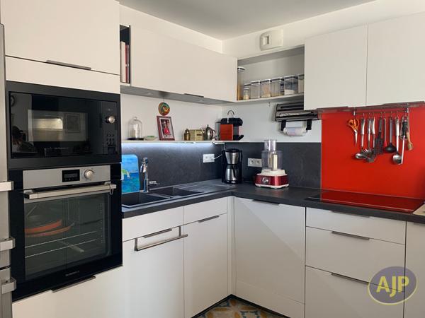 Appartement à vendre Saint Sebastien Sur Loire - 5 pièces, 105m² avec 3 chambre(s) à 429 000€ - AJP Immobilier Saint-Sébastien-sur-Loire