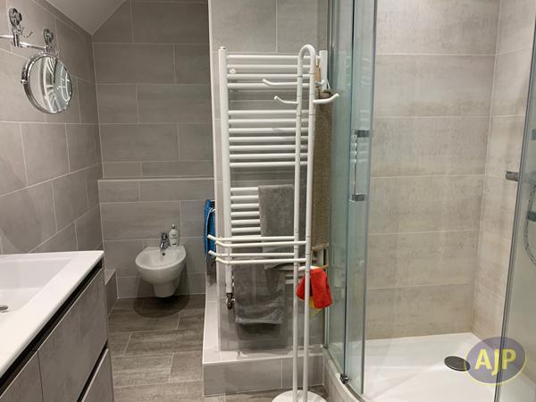 Appartement à vendre Saint Sebastien Sur Loire - 5 pièces, 105m² avec 3 chambre(s) à 429 000€ - AJP Immobilier Saint-Sébastien-sur-Loire