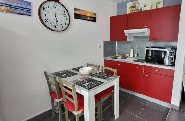 Studio à 50m de la plage du Rocher