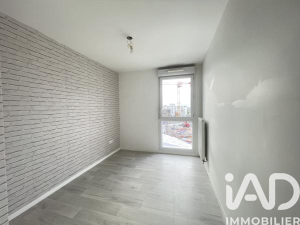 Appartement à vendre 3 pièces 59 m² Clichy-sous-Bois
