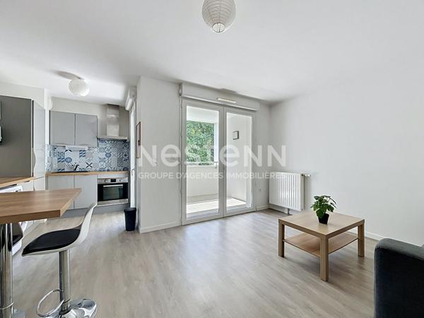 Appartement T2 à vendre à Saint Herblain - Secteur Chézine, balcon avec place de stationnement