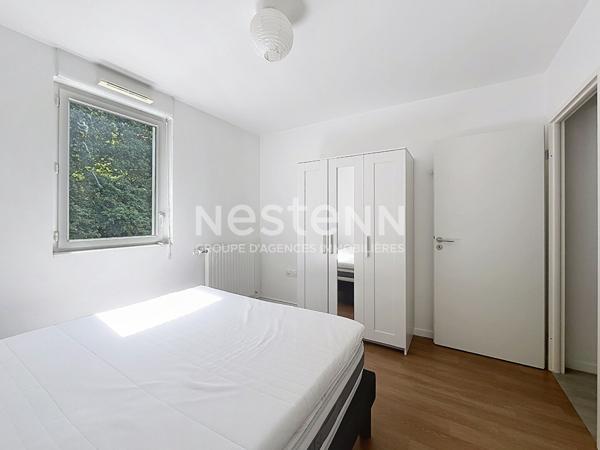 Appartement T2 à vendre à Saint Herblain - Secteur Chézine, balcon avec place de stationnement