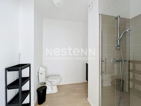 Appartement T2 à vendre à Saint Herblain - Secteur Chézine, balcon avec place de stationnement