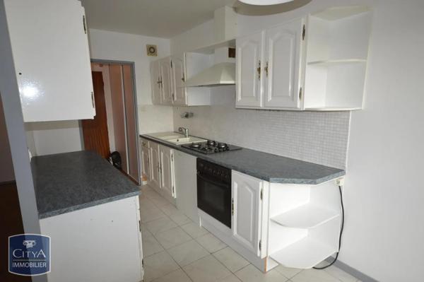 Appartement à louer 4 pièces 80m² Cholet (49300)