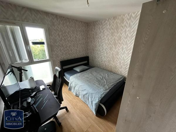Appartement à louer 4 pièces 80m² Cholet (49300)