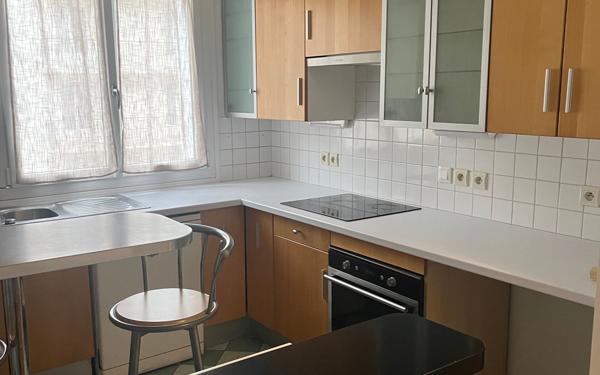 Appartement à louer    5 pièces •  Tours