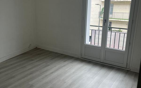 Appartement à louer    5 pièces •  Tours