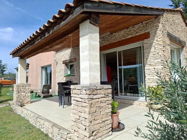 MAISON INDIVIDUELLE DE PLAIN-PIED 118 M² 6 PIECES 4 CHAMBRES AVEC PISCINE SUR 2400 M² DE TERRAIN