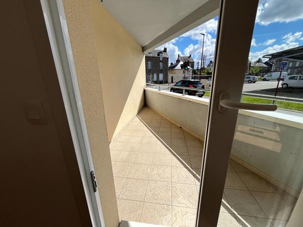 A LOUER Appartement 2 chambres à Montreuil-sur-Ille - Gare à pied