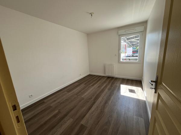 A LOUER Appartement 2 chambres à Montreuil-sur-Ille - Gare à pied