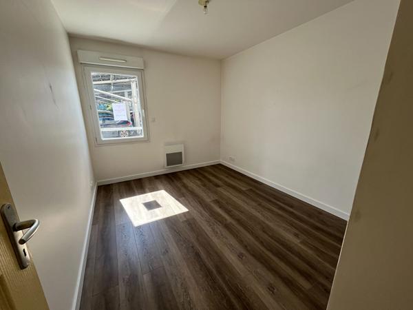 A LOUER Appartement 2 chambres à Montreuil-sur-Ille - Gare à pied