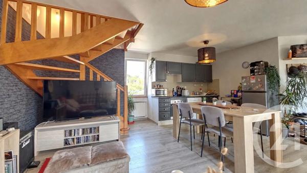 Appartement T3 à vendre  3 pièces - 47 m 2   THEIX NOYALO  - 56