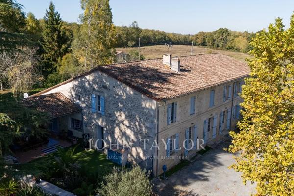 Élégante demeure du XIXᵉ siècle pleine de caractère – à 35 minutes de Bordeaux – John Taylor Bordeaux