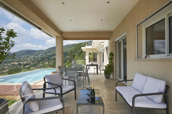 Cabris - Belle Villa avec vue époustouflante mer et lac