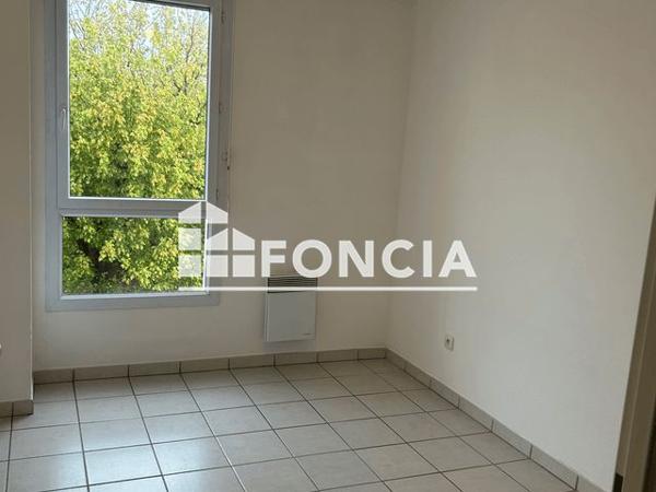Location Appartement 2 pièces 45 m² - 4 RUE FLEURANCEAU Bruges 33520