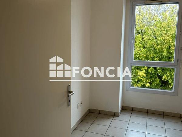 Location Appartement 2 pièces 45 m² - 4 RUE FLEURANCEAU Bruges 33520