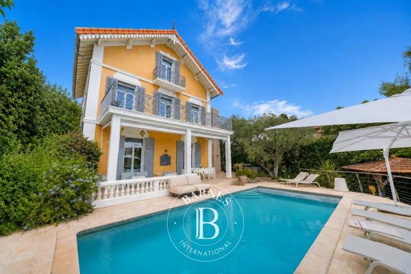 Cannes, Villa 7 Chambres -  226 m² à vendre