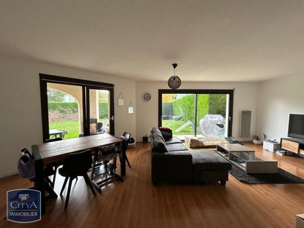 Appartement à louer 5 pièces 112m²