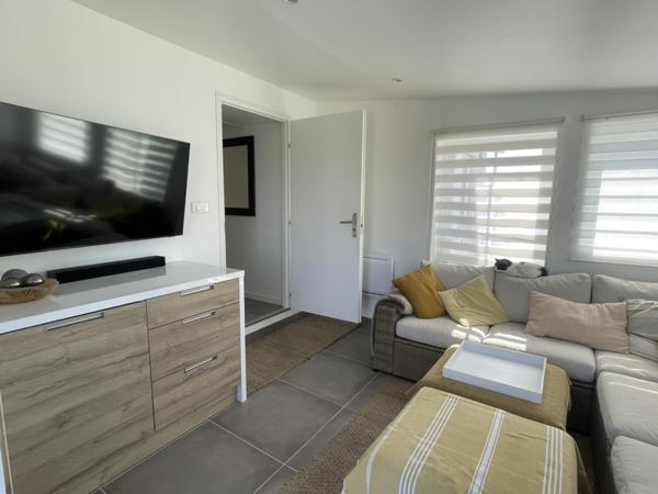 Maison de Village avec piscine et garages Muron (17430)