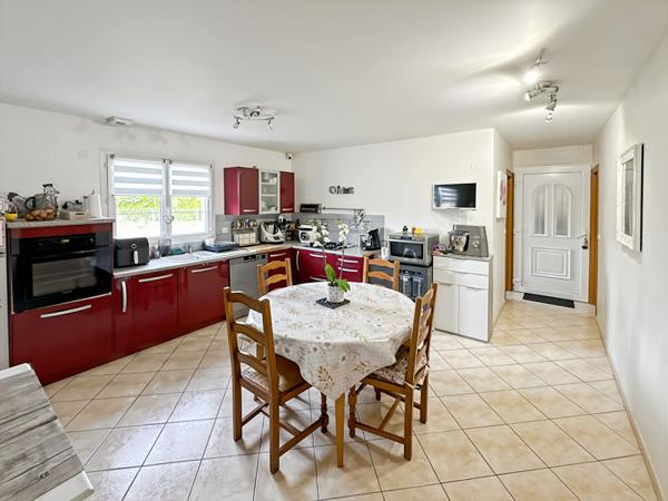 Pavillon 4 chambres ETREPAGNY Garage double