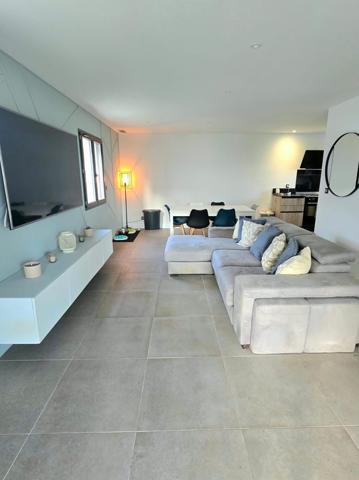 La Penne-sur-Huveaune (13821) Maison 100m2