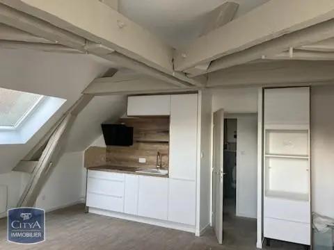 Appartement à louer 2 pièces 34.01m² Saumur (49400)