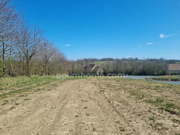 Terrain à vendre de 704,00 m² ROULLOURS (14) - VIRE NORMANDIE