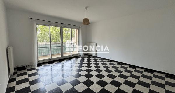 Location Appartement 4 pièces 79.3 m² - Avignon 84000