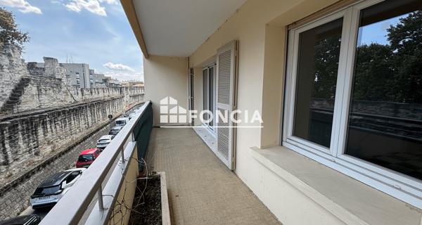 Location Appartement 4 pièces 79.3 m² - Avignon 84000