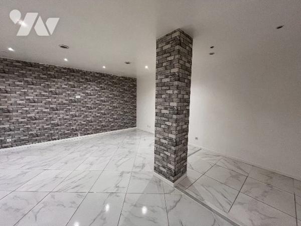 MURS COMMERCIAUX HYPERCENTRE