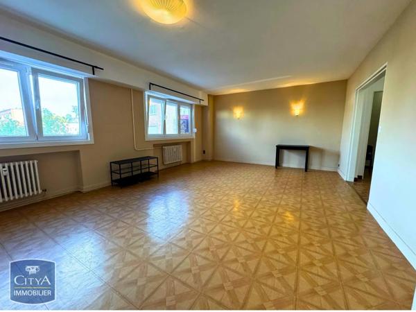 Appartement à louer 3 pièces 75.65m²