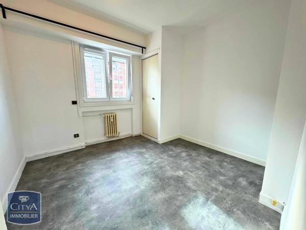 Appartement à louer 3 pièces 75.65m²